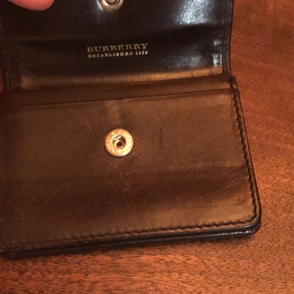 Burberry Vintage Classic Leather Striped Plaid Compact Snap Closure Wallet 😍😍 - Picture 9 of 14